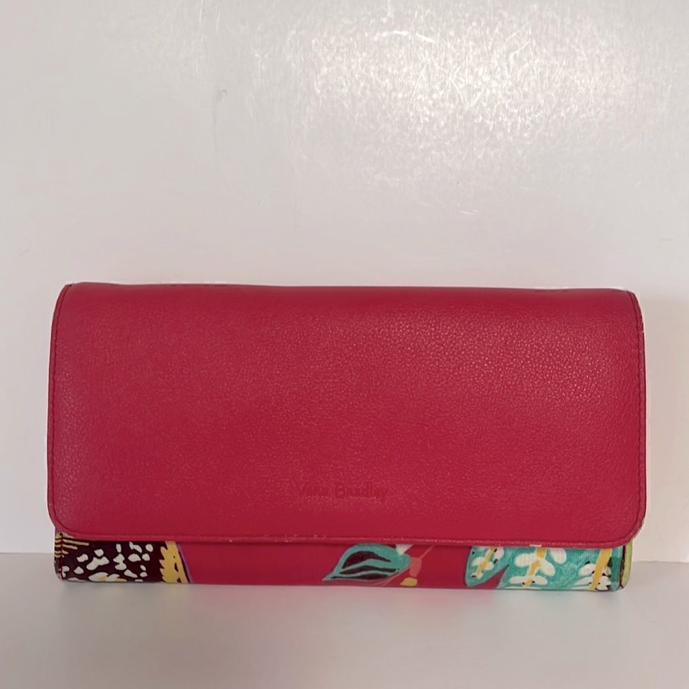 VERA BRADLEY Faux Red Leather Trimmed Floral Audrey Wallet